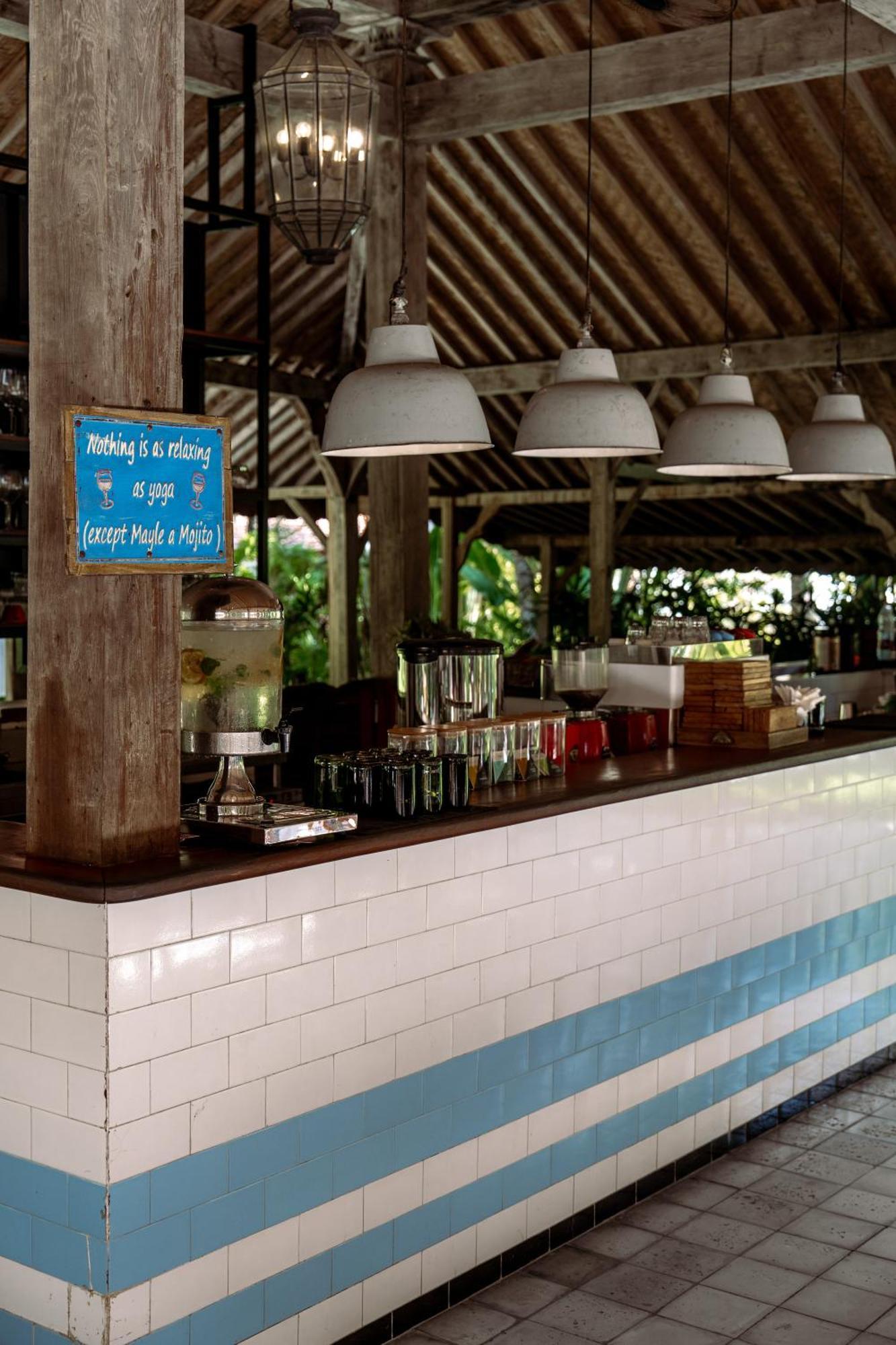 Hotel Komune And Beach Club Bali Keramas Exterior foto